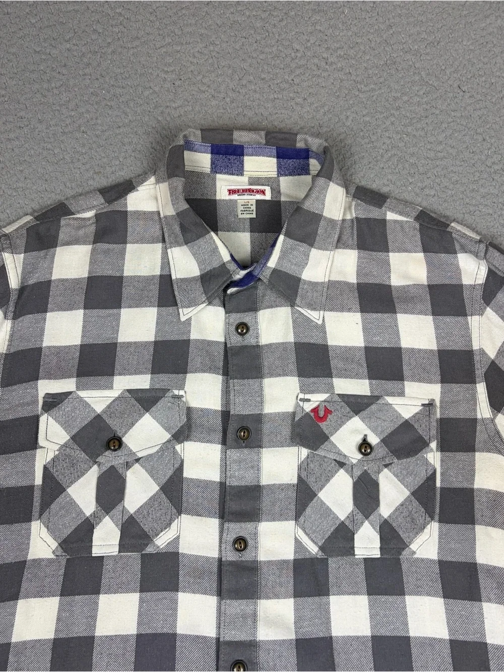 True Religion Shirt Men's Gray and White Check Button Up Flap Pockets Logo